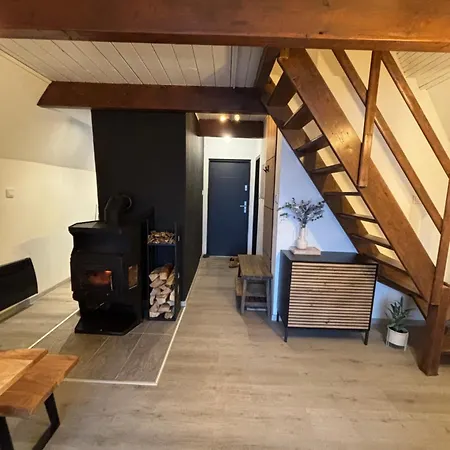 The Nest - Sauna And Hot Tub シャレー